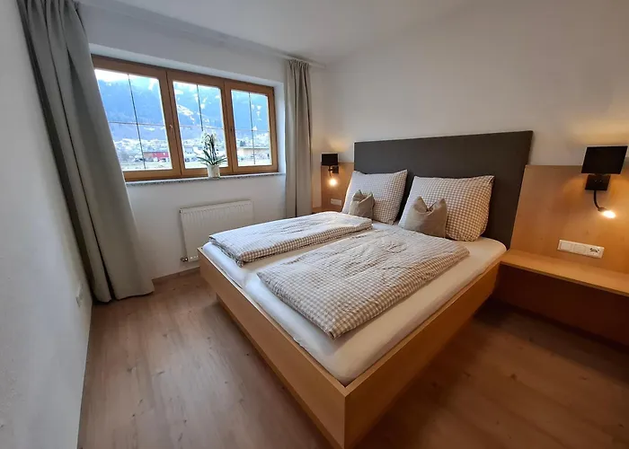 Hell Hof Ίνσμπρουκ