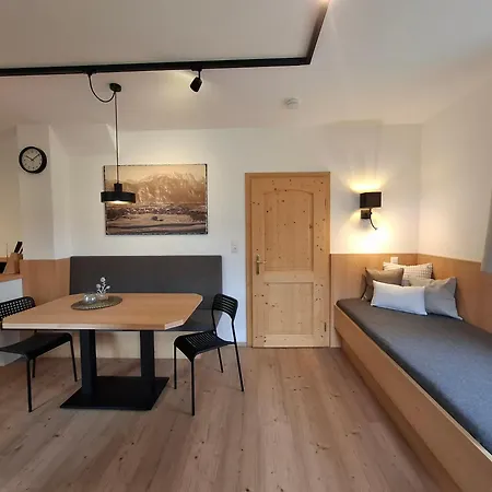 Апартаменты Hell Hof